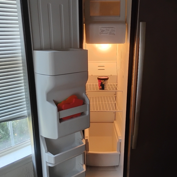 Meet your Posher, Jonathon - Picture 11 of 13